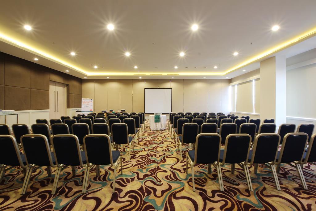 Pop! Hotel Festival Citylink Bandung Exterior photo