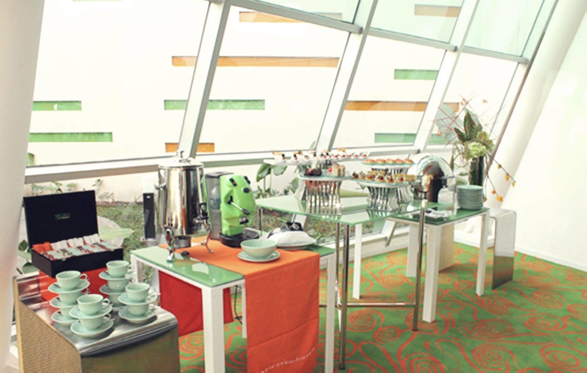 Pop! Hotel Festival Citylink Bandung Exterior photo
